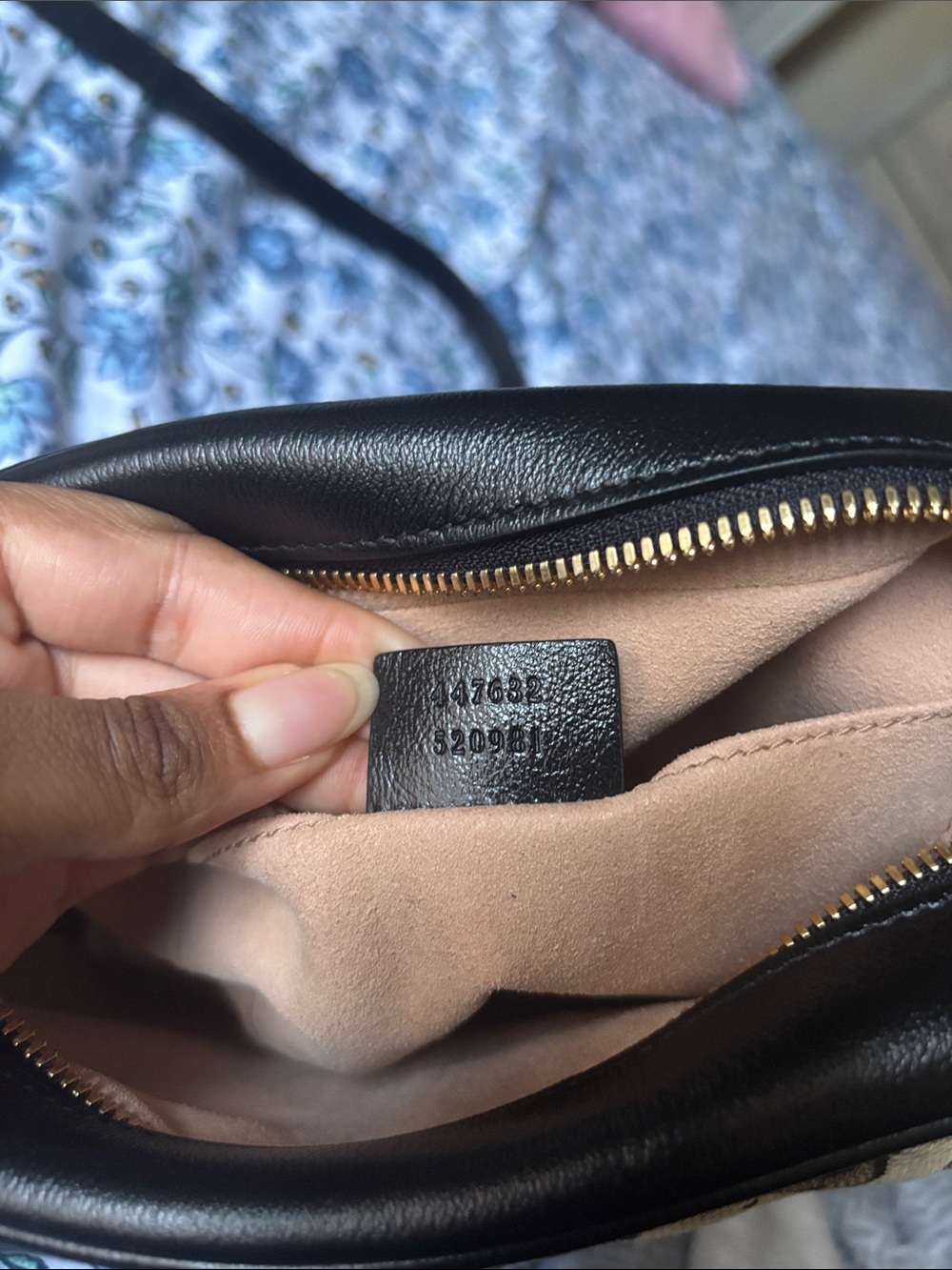 Gucci GG Marmont Shoulder Bag Diagonal Quilted GG Canvas Small - Picture 9 of 9